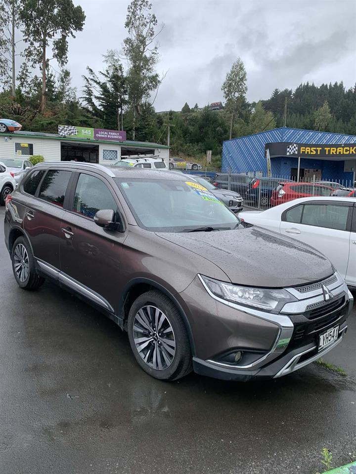 image-1, 2019 Mitsubishi Outlander XLS 2.3D/4WD/6AT at Dunedin