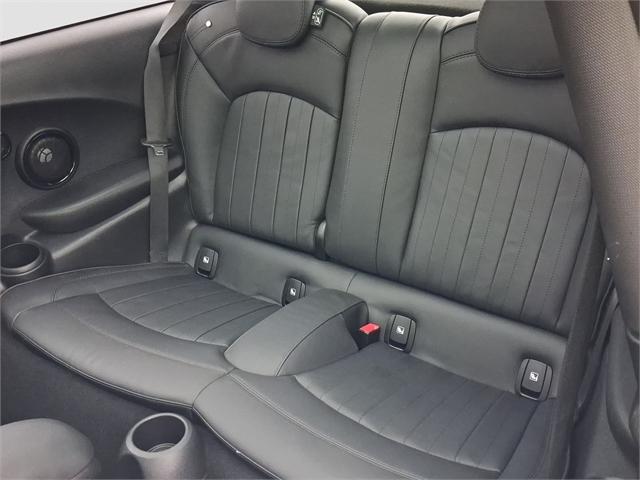 image-16, 2023 MINI Hatch Cooper SE Yours at Dunedin