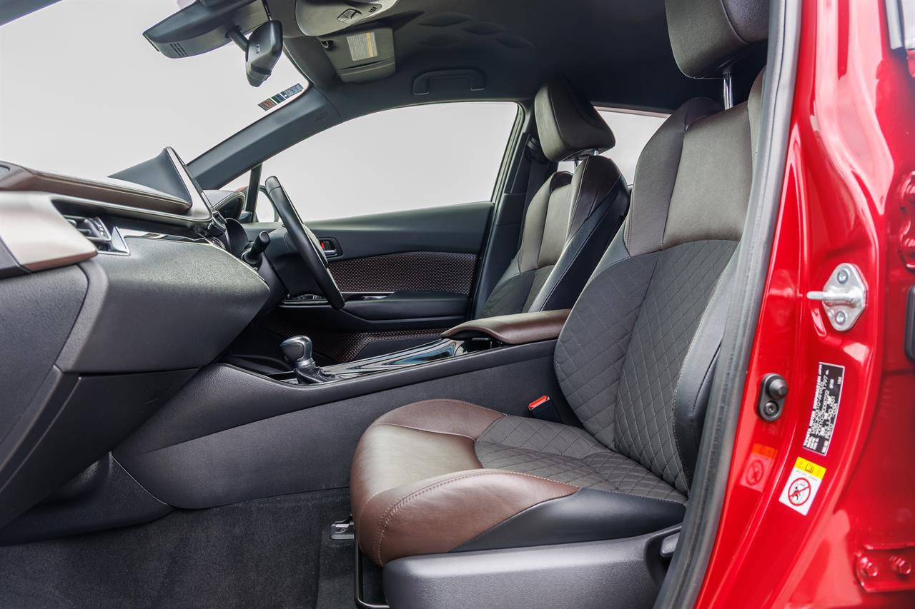 image-10, 2017 Toyota C-HR (CHR) Hybrid G at Christchurch