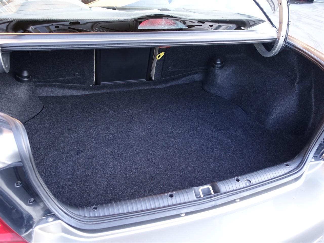 image-14, 2002 Holden Commodore VX Berlina SII at Dunedin