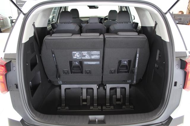 image-9, 2026 Kia Carnival Light HEV 1.6 Petrol at Christchurch