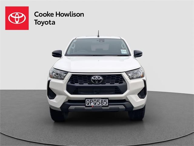 image-1, 2024 Toyota Hilux SR Hybrid 4WD at Dunedin