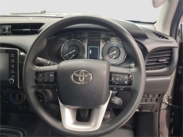 image-16, 2025 Toyota Hilux SR 2.8DT 4WD at Dunedin