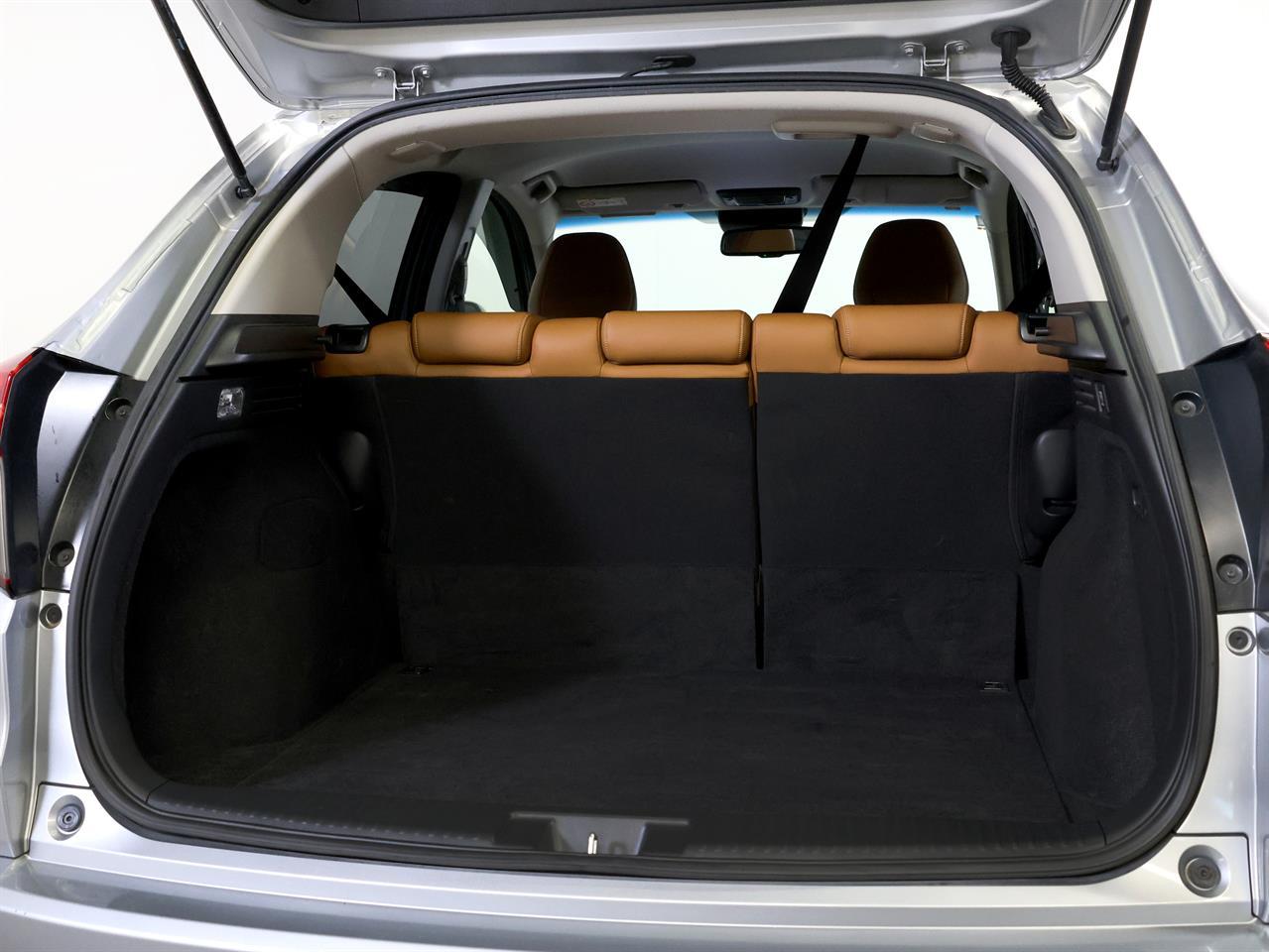 image-19, 2018 Honda Vezel Hybrid Z-Edition 'Honda Sensing' at Christchurch