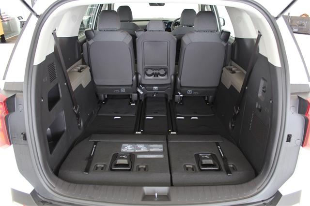 image-8, 2026 Kia Carnival Light HEV 1.6 Petrol at Christchurch