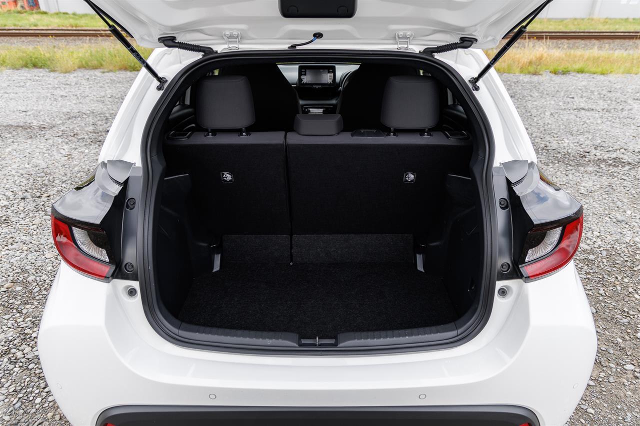 image-13, 2020 Toyota Yaris Hybrid X at Christchurch