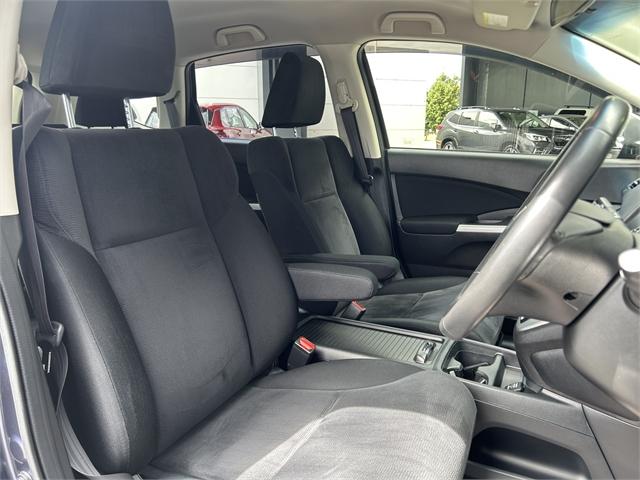 image-5, 2012 Honda CR-V at Christchurch