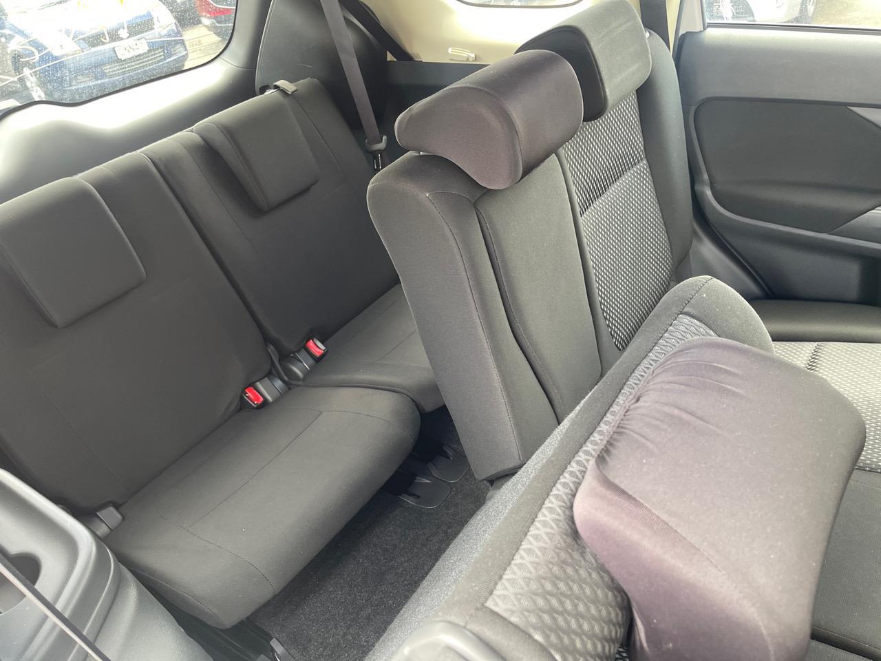 image-8, 2015 Mitsubishi Outlander 4WD 7 Seater at Greymouth