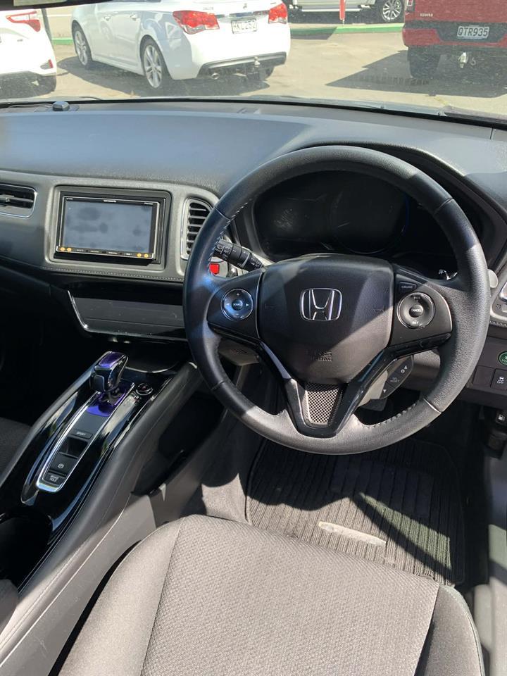 image-6, 2014 Honda vezel 1.5L hybrid at Dunedin