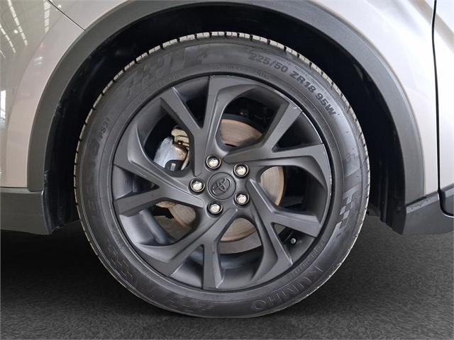 image-8, 2017 Toyota C-HR 1.8L Hybrid at Dunedin