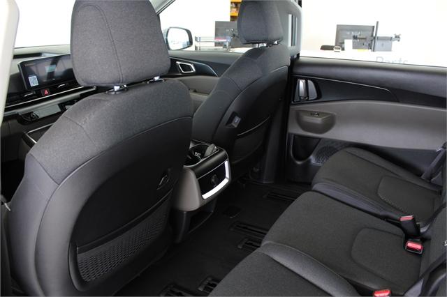 image-16, 2025 Kia Carnival EX 2.2L DIESEL 8 SEATER at Christchurch