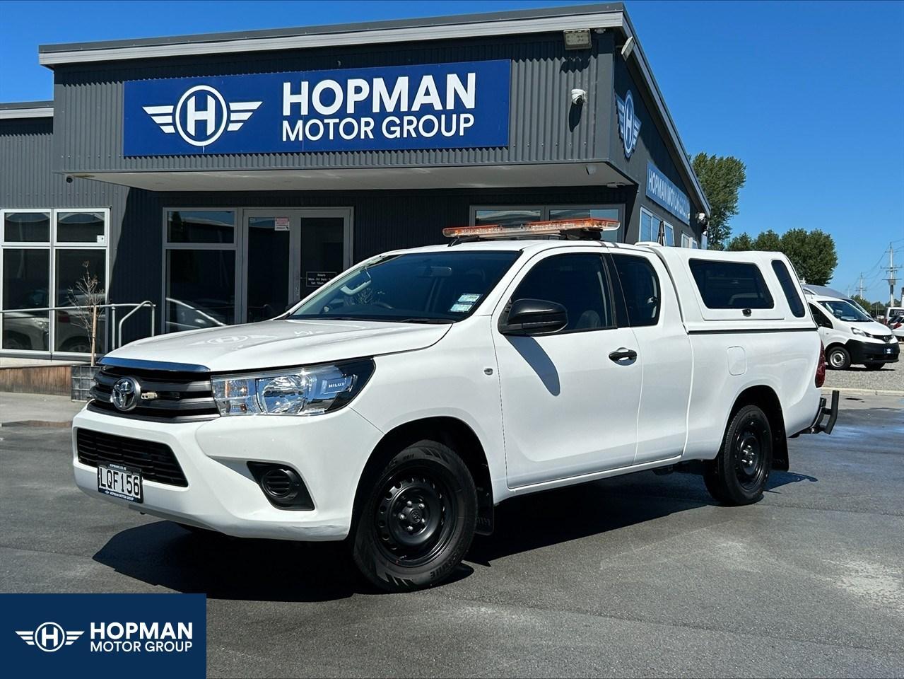 image-0, 2018 Toyota Hilux S TD EC 2.8D/5MT/UT at Waimakariri