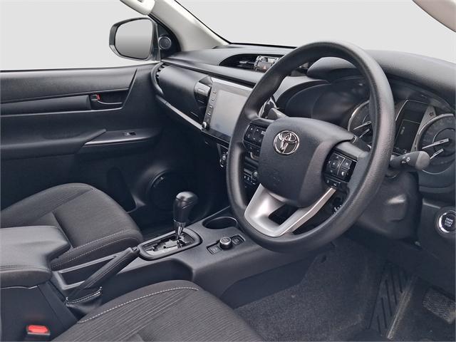 image-15, 2024 Toyota Hilux SR 2.8DT Hybrid 4WD at Dunedin