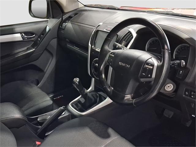 image-11, 2020 Isuzu D-Max LS Manual 4WD KZ at Dunedin