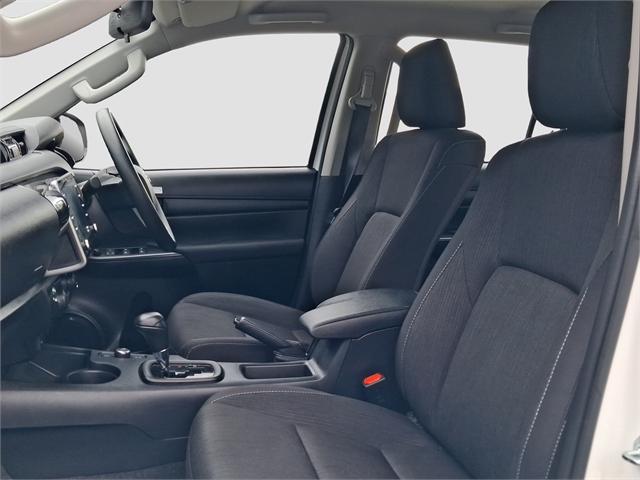 image-13, 2024 Toyota Hilux SR 2.8DT Hybrid 4WD at Dunedin