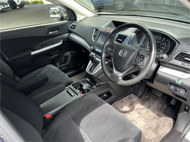 image-4, 2012 Honda CR-V at Christchurch