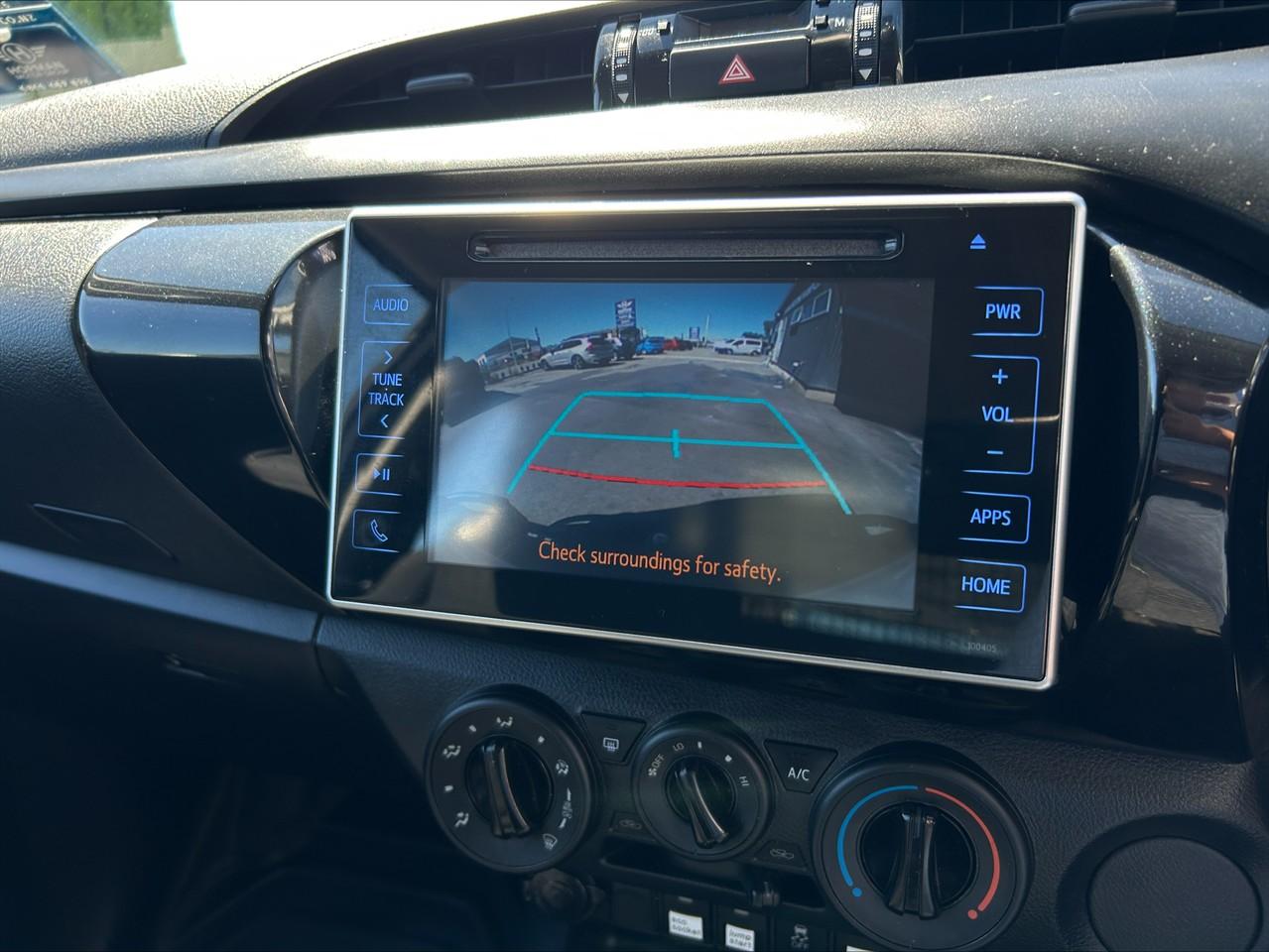 image-16, 2018 Toyota Hilux S TD EC 2.8D/5MT/UT at Waimakariri