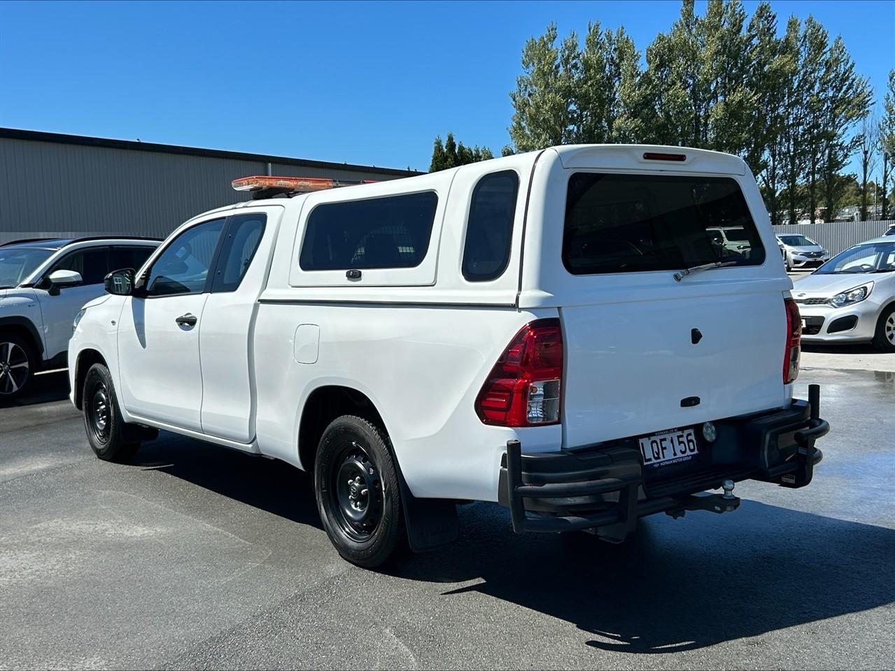 image-3, 2018 Toyota Hilux S TD EC 2.8D/5MT/UT at Waimakariri