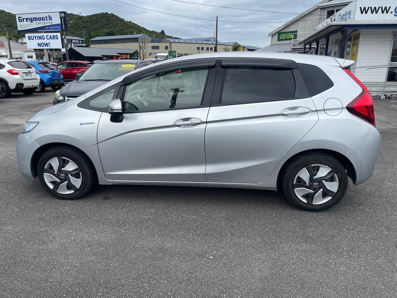 image-6, 2013 Honda Fit HYBRID 1.5 at Greymouth