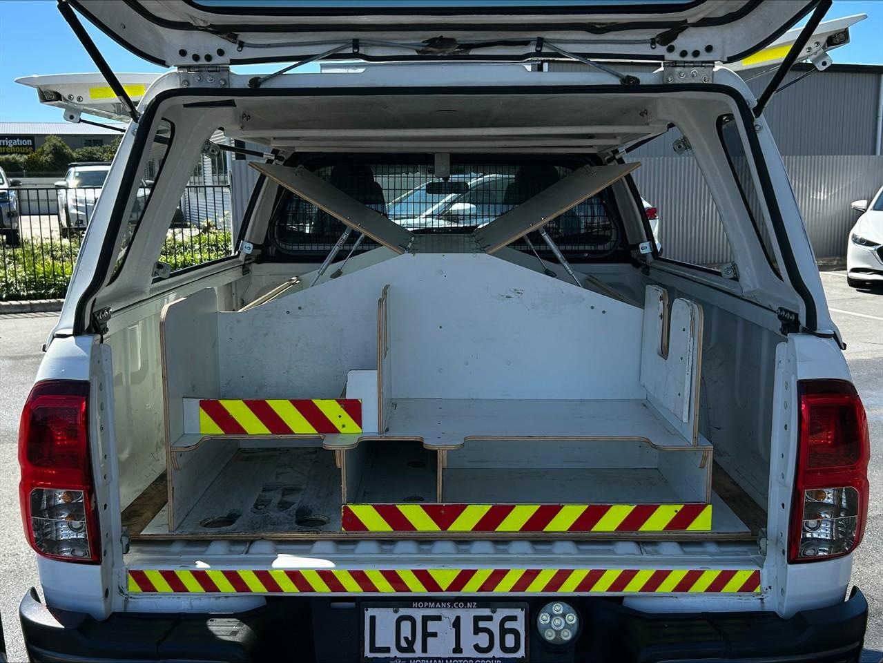 image-8, 2018 Toyota Hilux S TD EC 2.8D/5MT/UT at Waimakariri