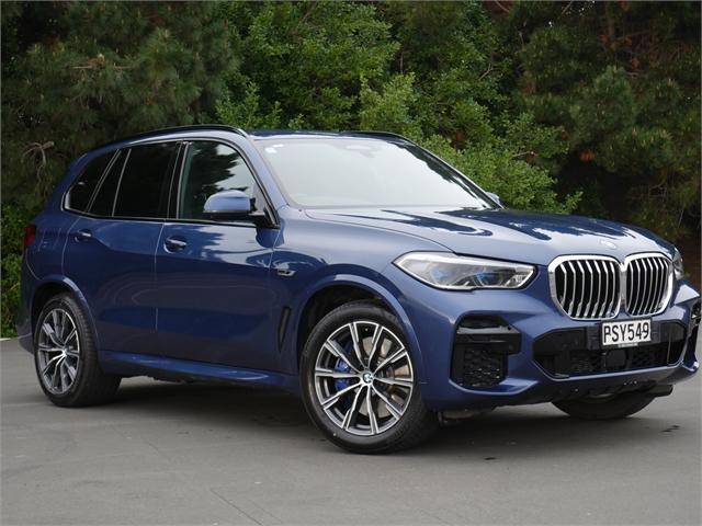 image-0, 2022 BMW X5 xDrive45e iPerformance M Sport PHEV at Dunedin