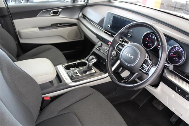 image-7, 2023 Kia Carnival EX 2.2L DIESEL 8 SEATER at Christchurch