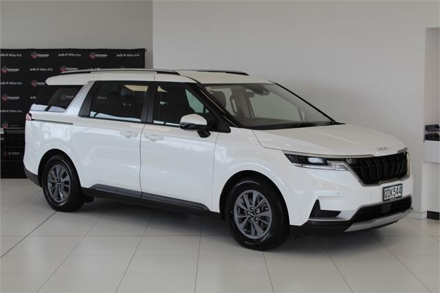 image-0, 2023 Kia Carnival EX 2.2L DIESEL 8 SEATER at Christchurch