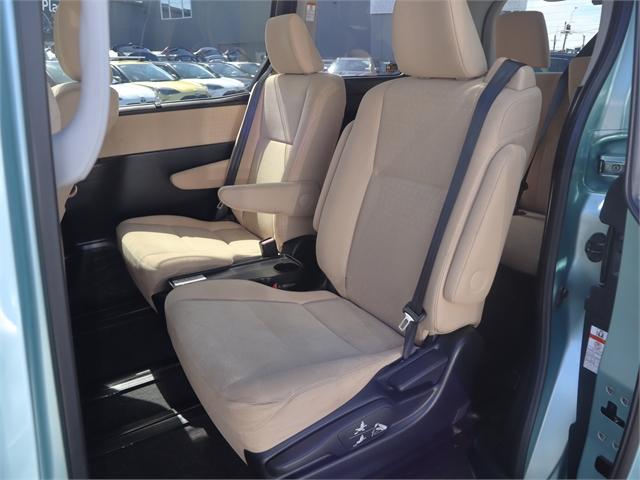 image-14, 2015 Toyota Noah Hybrid G 7 Seater, Push Start at Christchurch