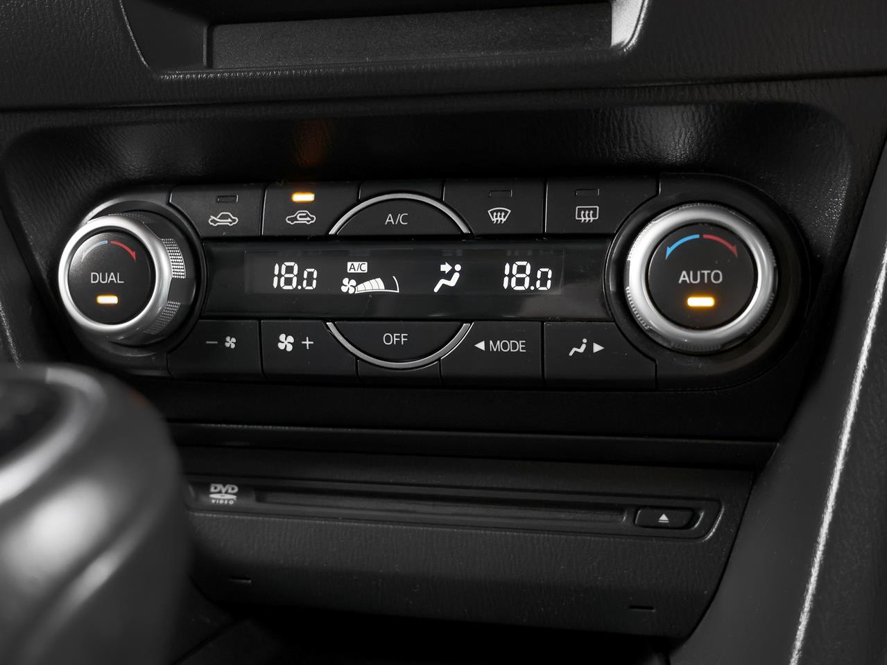 image-16, 2014 Mazda Axela 20S Sportshatch 'Touring' 6-Speed at Christchurch