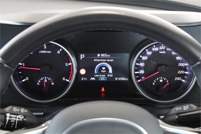 image-10, 2023 Kia Carnival EX 2.2L DIESEL 8 SEATER at Christchurch