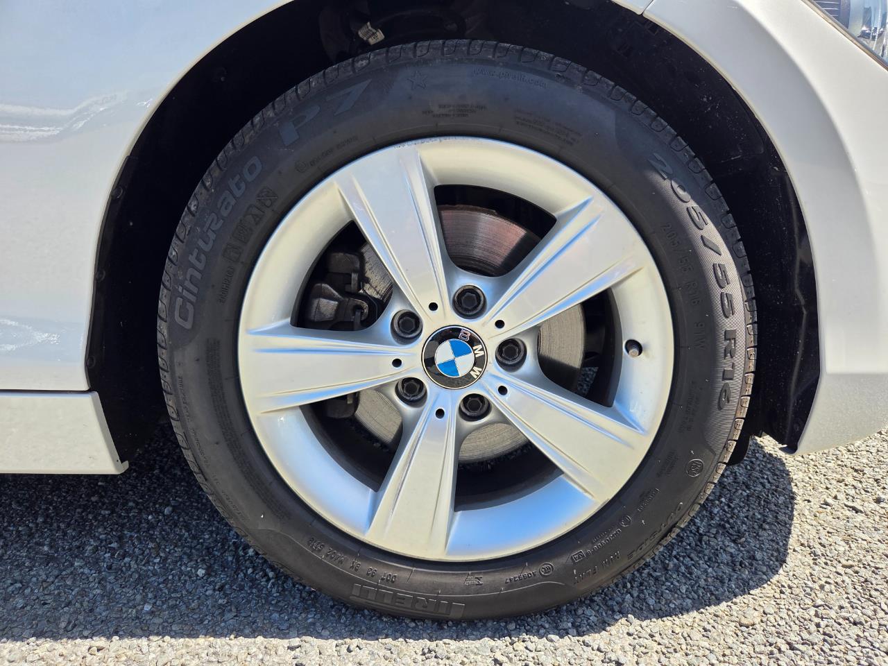 image-17, 2013 BMW 116i at Christchurch