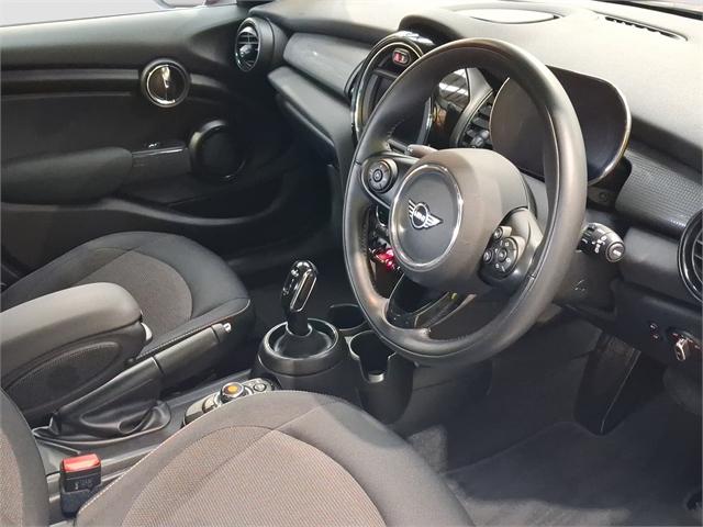 image-12, 2022 MINI Cooper 5-Dr Hatch Classic at Dunedin