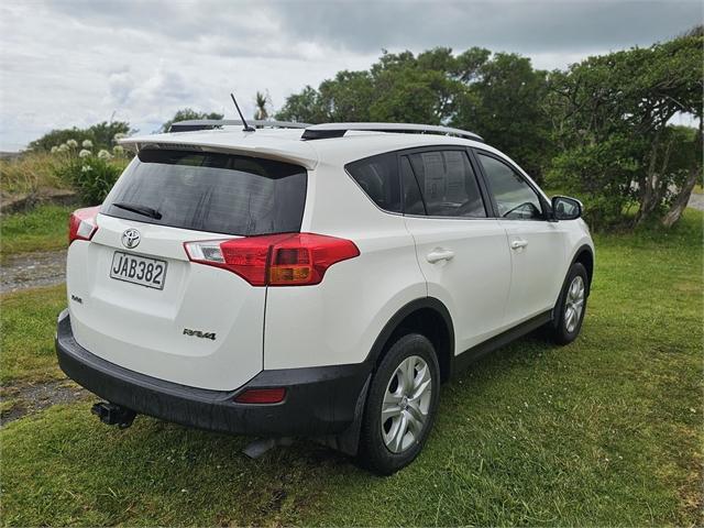 image-2, 2015 Toyota RAV4 GX FWD 2.0P SUV/5 CVT at Greymouth