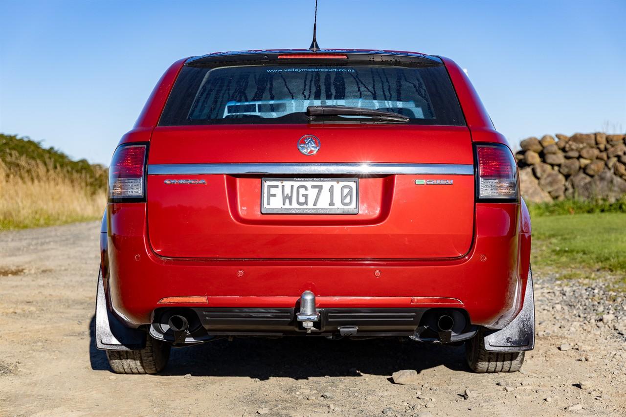image-4, 2011 Holden Commodore SPORTWGN OMEGA AT at Dunedin