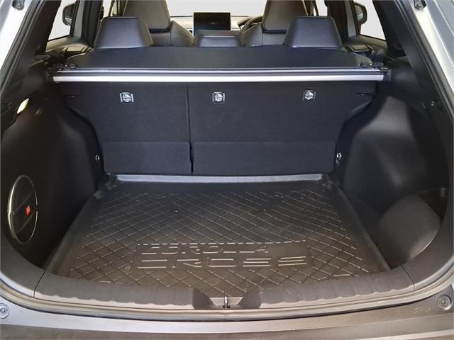 image-10, 2022 Toyota Corolla Cross Limited 2.0L Hybrid at Dunedin