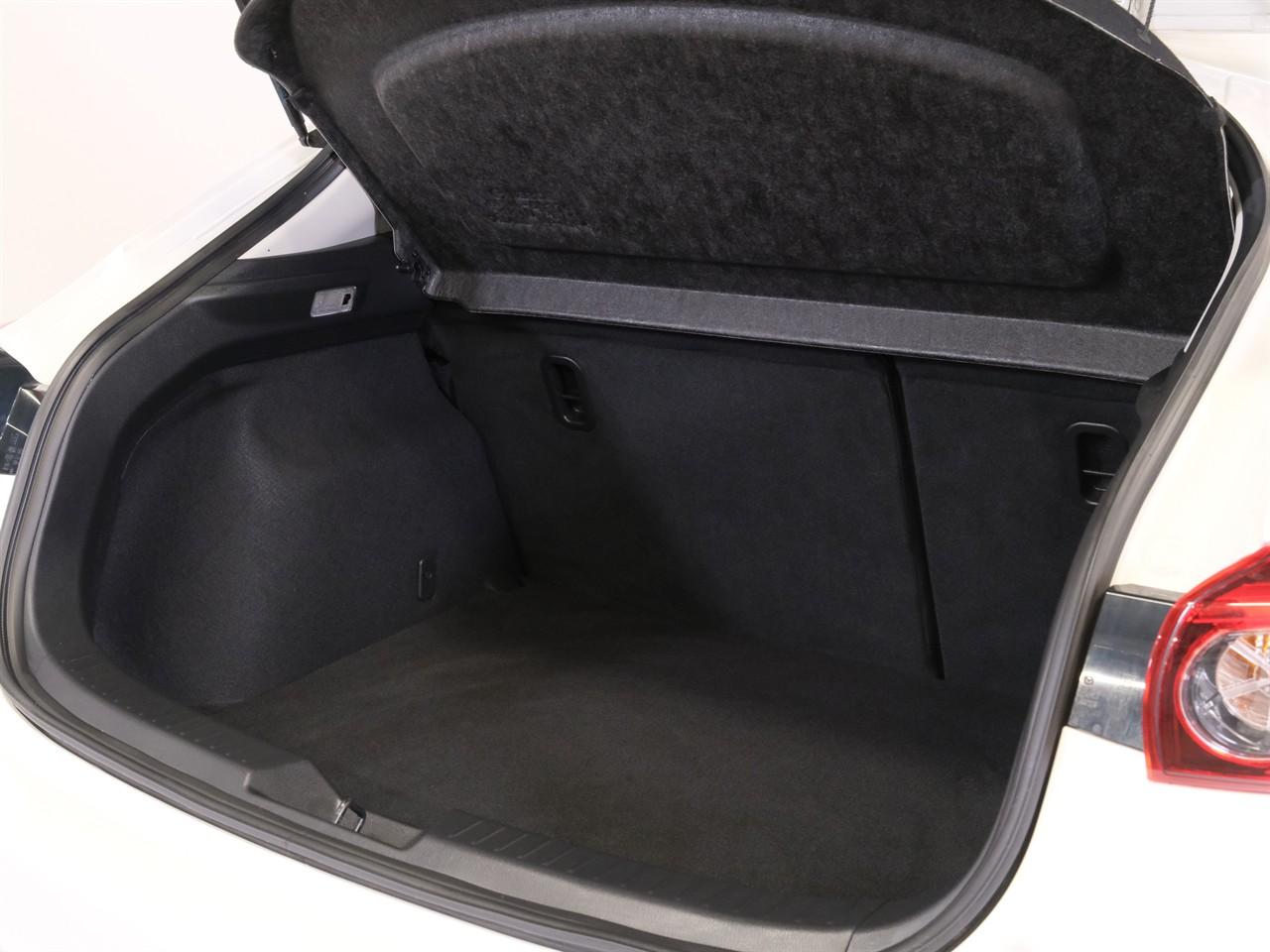 image-19, 2014 Mazda Axela 20S Sportshatch 'Touring' at Christchurch