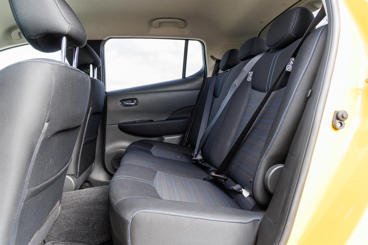 image-10, 2018 Nissan LEAF G (40KWH) at Christchurch