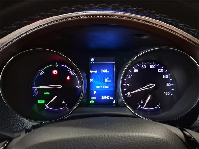 image-18, 2017 Toyota C-HR 1.8L Hybrid at Dunedin