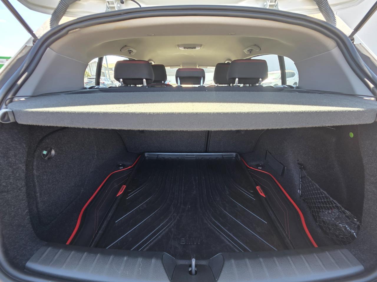 image-8, 2013 BMW 116i at Christchurch