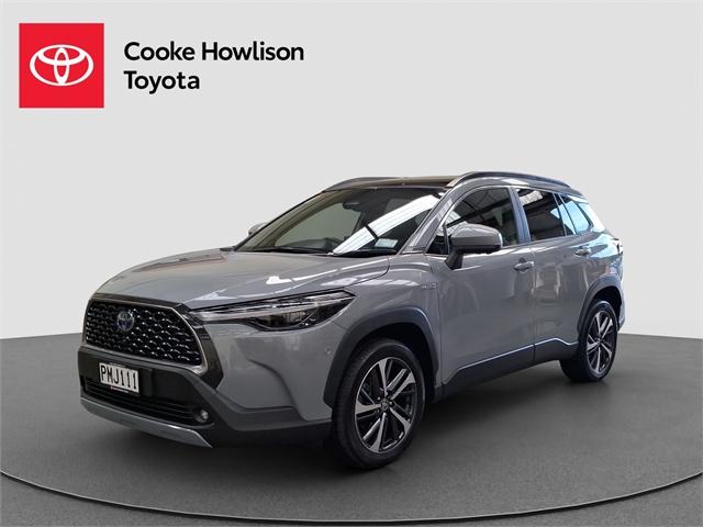 image-2, 2022 Toyota Corolla Cross Limited 2.0L Hybrid at Dunedin