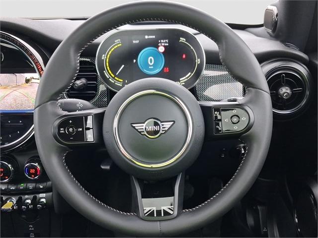 image-11, 2023 MINI Hatch Cooper SE Yours at Dunedin