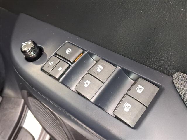 image-19, 2025 Toyota Hilux SR 2.8DT Hybrid 4WD at Dunedin