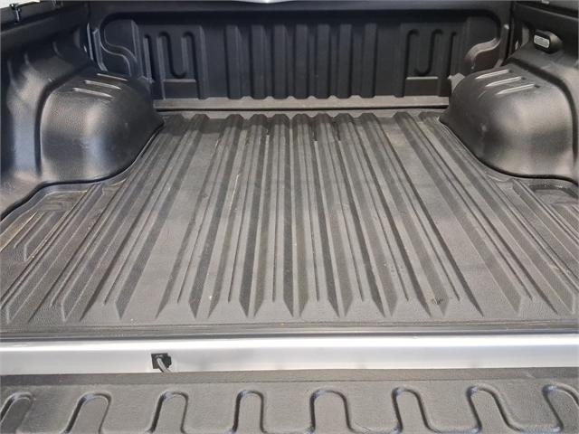 image-10, 2025 Toyota Hilux SR 2.8DT Hybrid 4WD at Dunedin