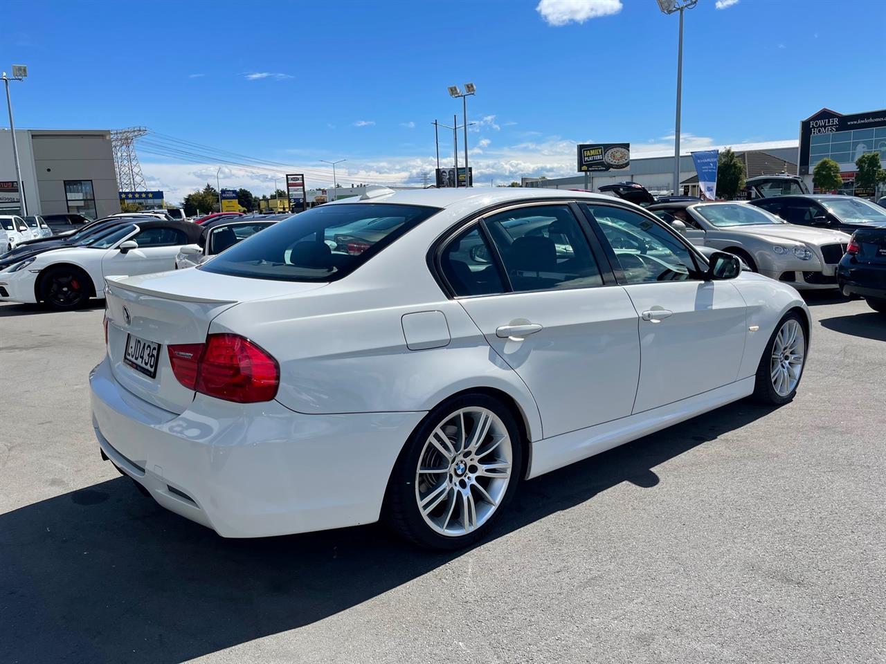 Bmw 320i 2011