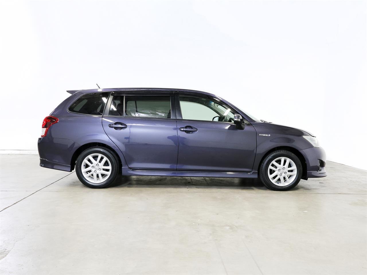 image-9, 2013 Toyota Corolla Fielder Hybrid G 'Aero Tourer' at Christchurch