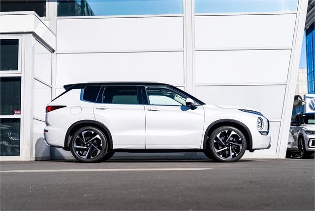 image-1, 2021 Mitsubishi Outlander VRX 135kW Petrol Auto at Christchurch