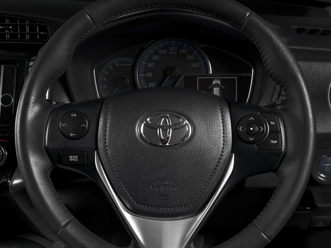 image-11, 2013 Toyota Corolla Fielder Hybrid G 'Aero Tourer' at Christchurch