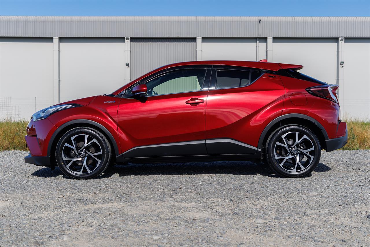 image-4, 2017 Toyota C-HR (CHR) Hybrid G at Christchurch