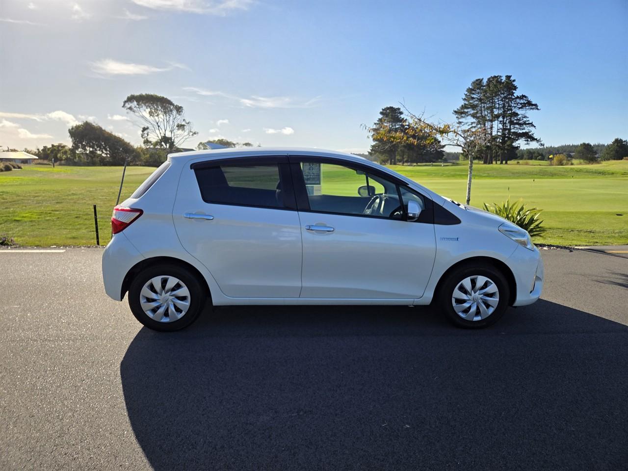 image-7, 2019 Toyota Vitz HYBRID F at Christchurch