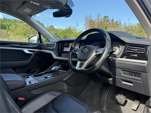 image-11, 2020 Volkswagen Touareg V6 170KW TDI 3.0DT at Dunedin